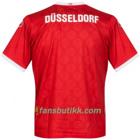 Fotballdrakt Fortuna Düsseldorf Bortetrøye 2017-2018 Kortermet